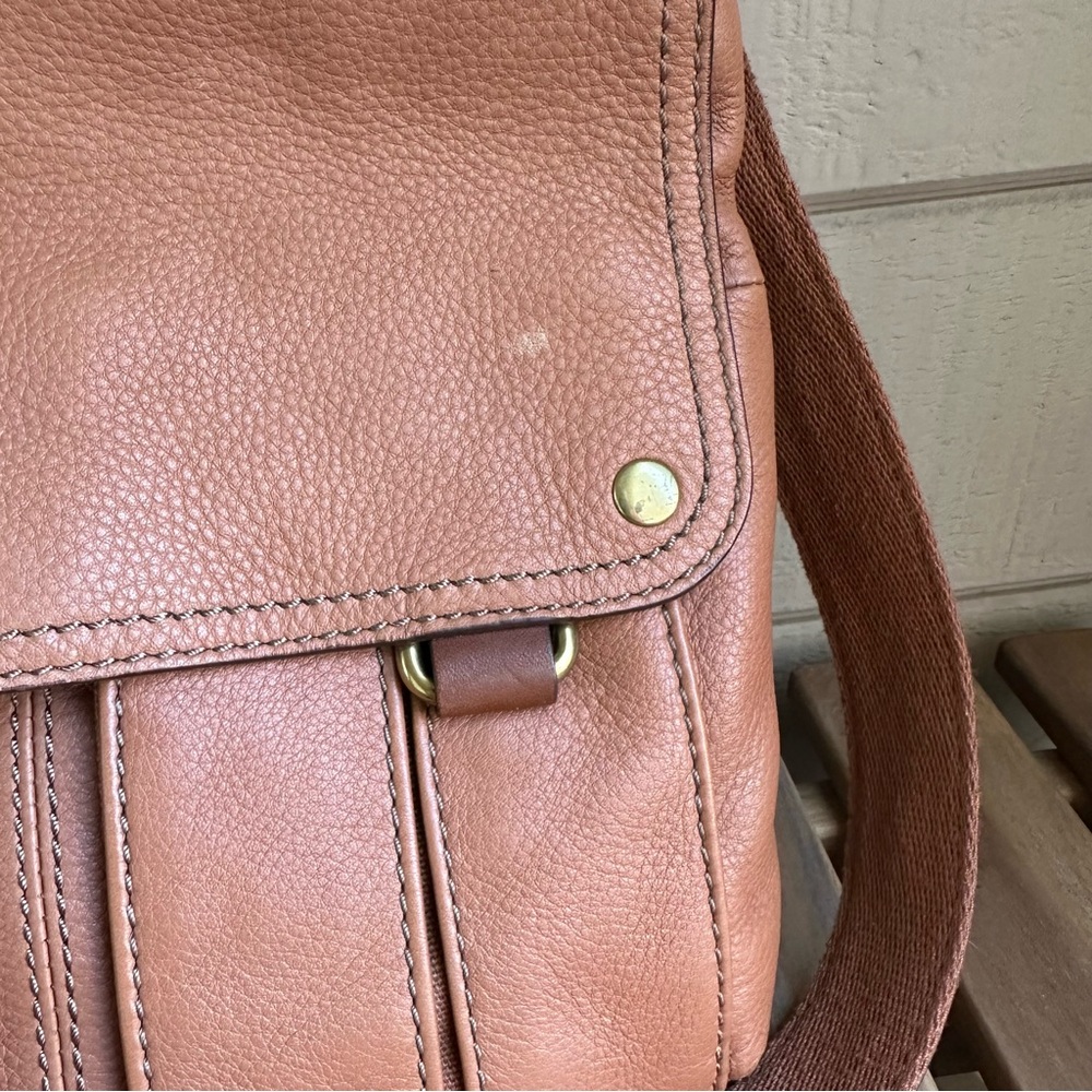 Fossil Morgan Traveler Brown Leather Crossbody Bag - Picture 7 of 16